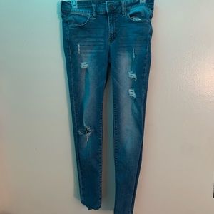 ripped skinny jegging/jeans